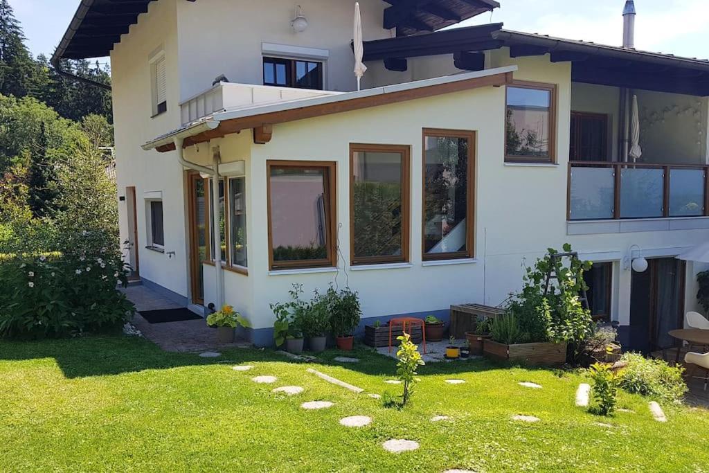 Wohnung Mit Balkon In Velden - Appartment Berge Bytilly Velden am Wörthersee Екстериор снимка
